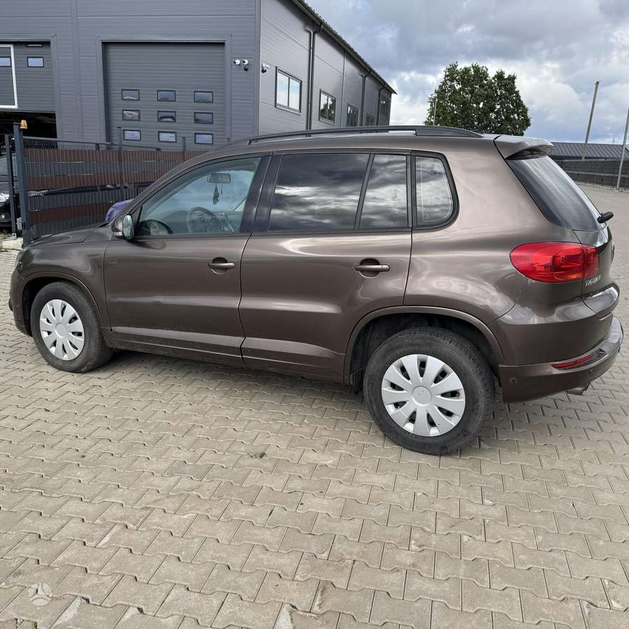 Volkswagen Tiguan 2012 — photo 6