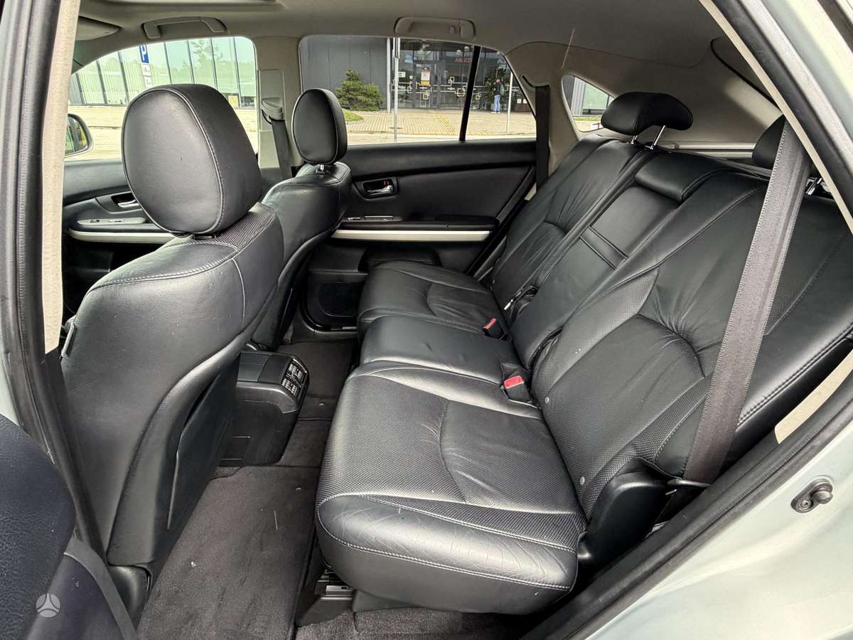 Lexus RX 2007 — photo 17