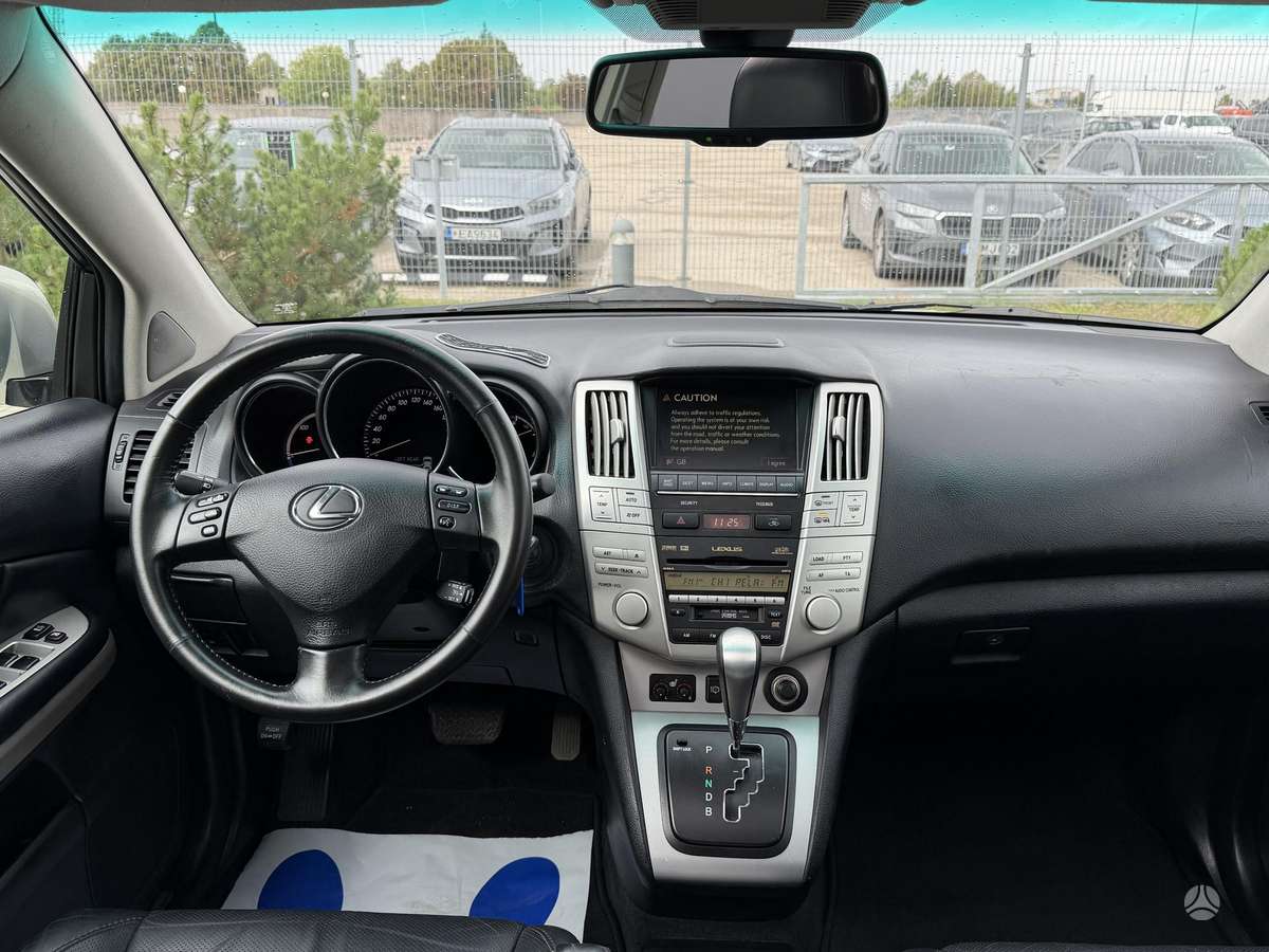 Lexus RX 2007 — photo 20