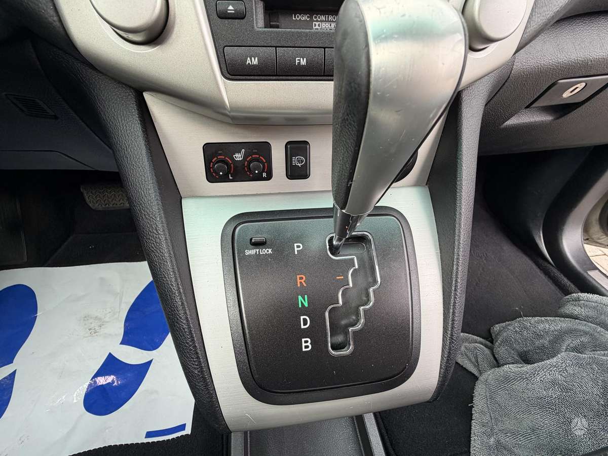 Lexus RX 2007 — photo 25