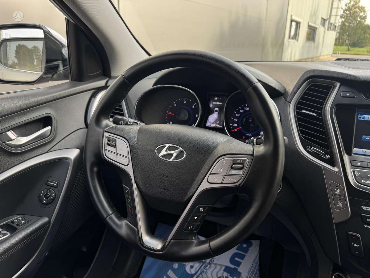 Hyundai Santa 2012 — photo 12