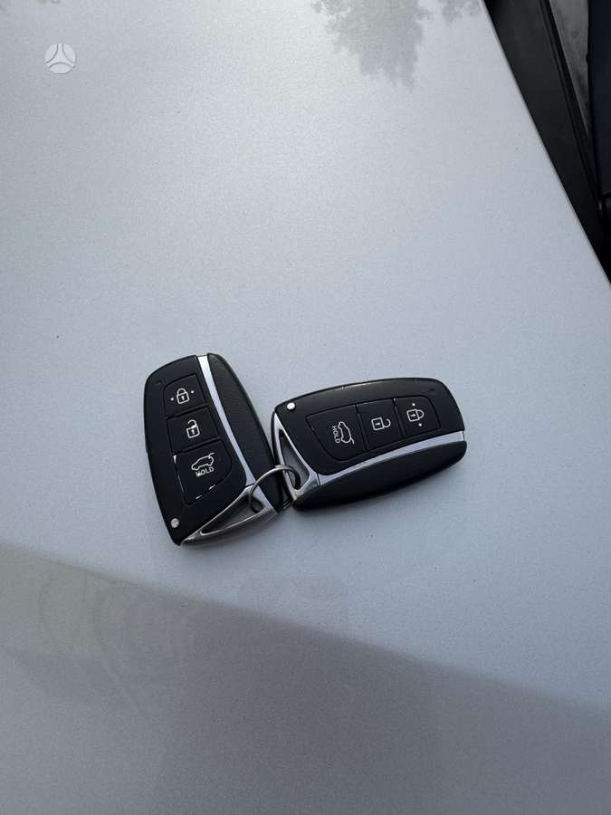 Hyundai Santa 2012 — photo 34