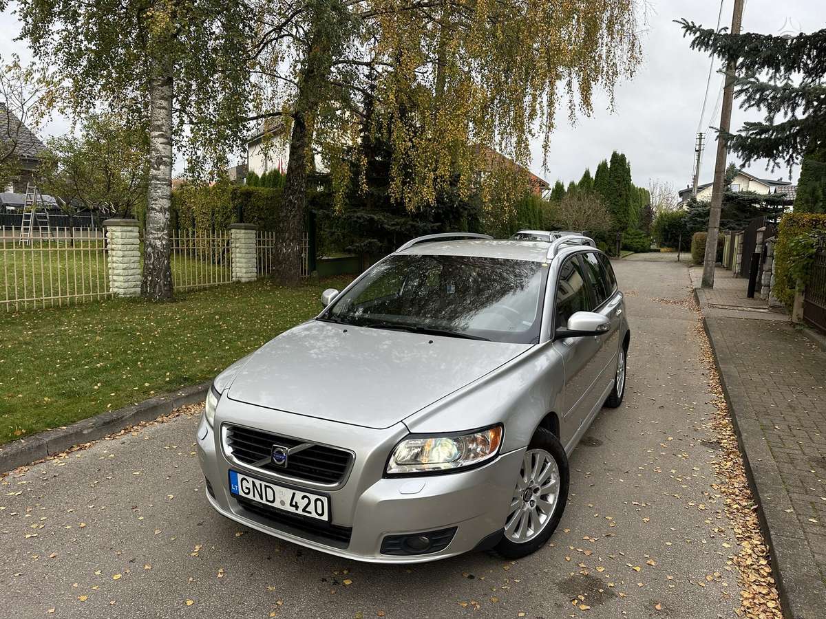 Volvo V50, 2008