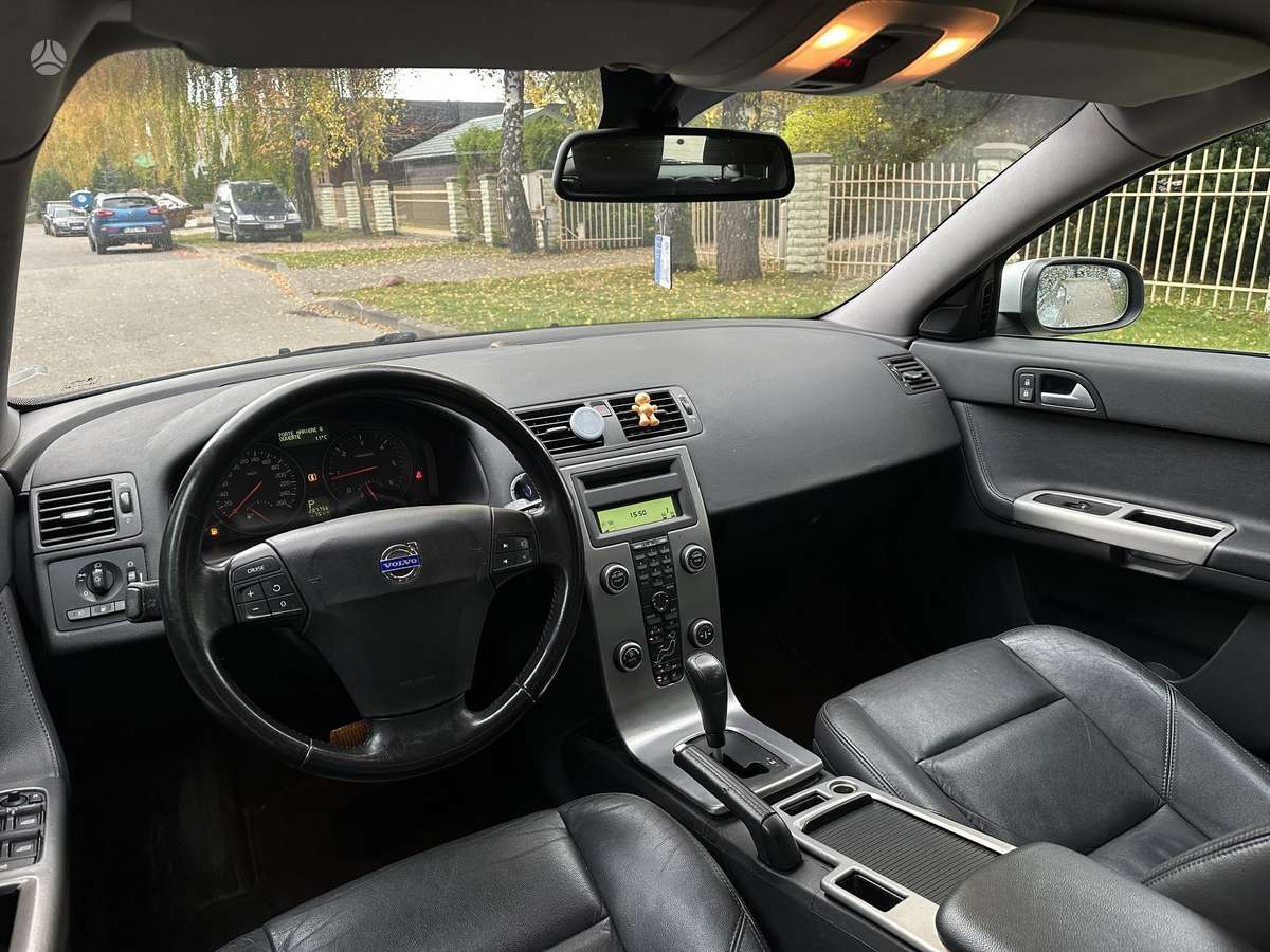 Volvo V50 2008 — photo 10