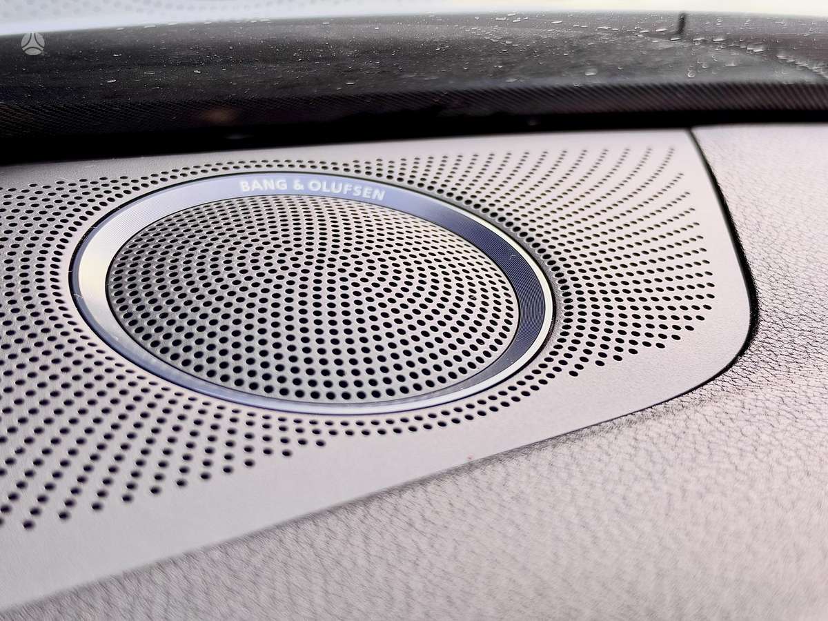 Audi A4 2012 — photo 16