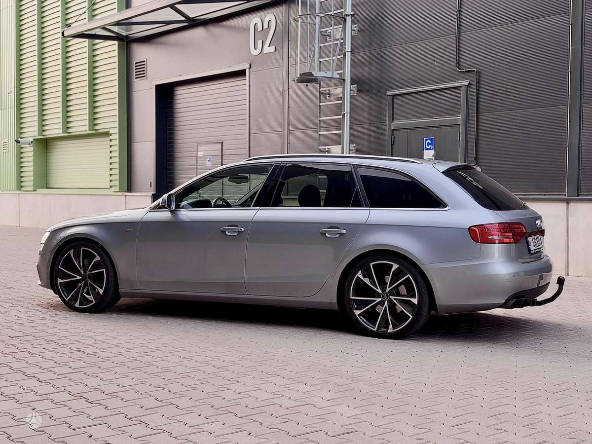 Audi A4 2012 — photo 5