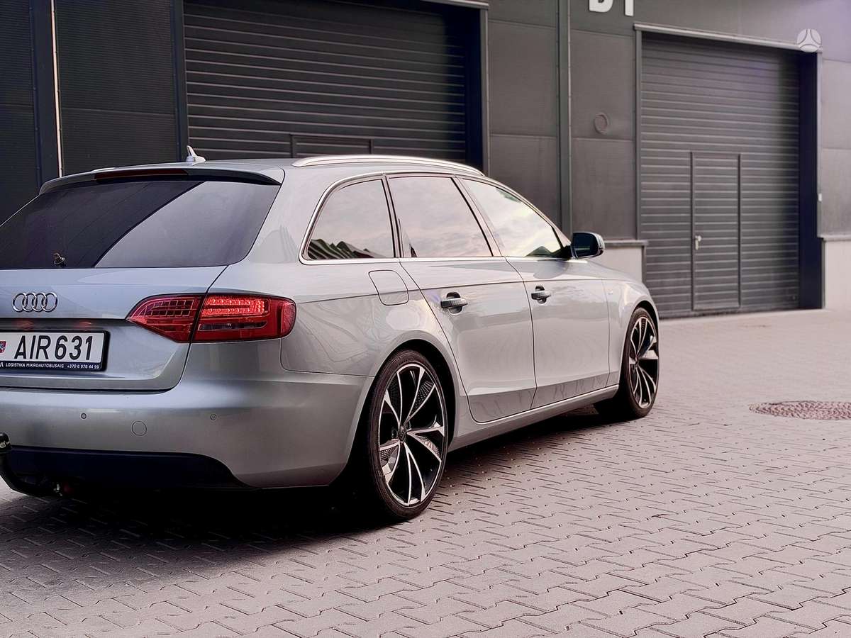 Audi A4 2012 — photo 7