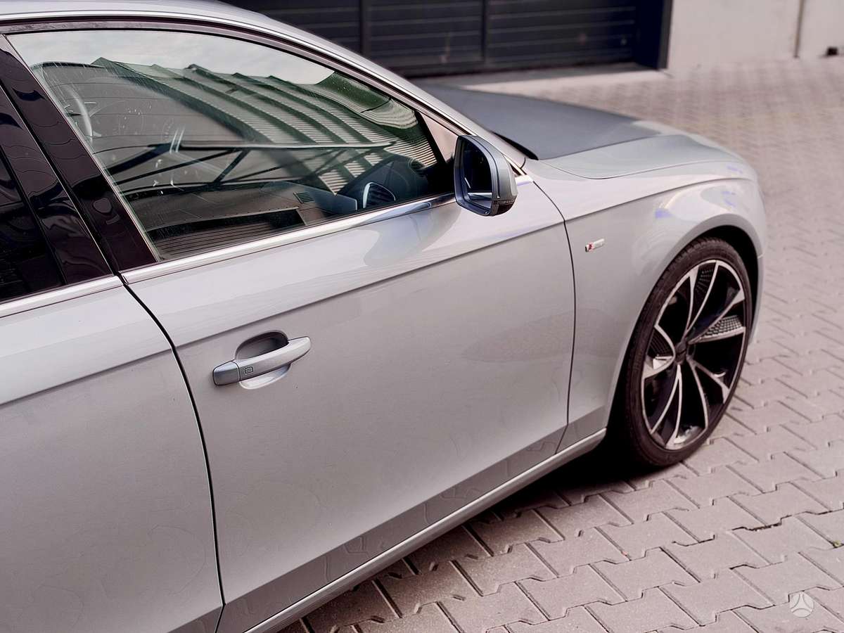 Audi A4 2012 — photo 8