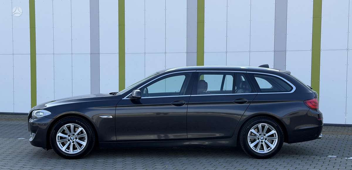 BMW 520 2013 — фото 11