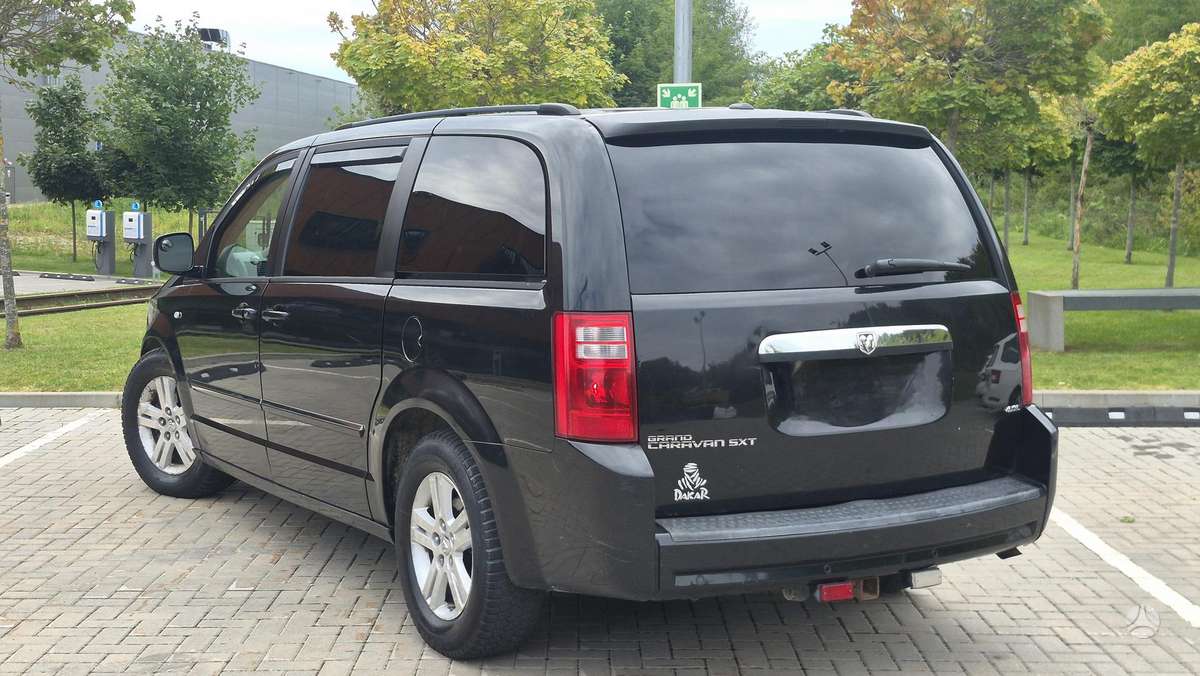 Dodge Grand 2008 — двигун 3952 cm³, 257 HP (189kW)