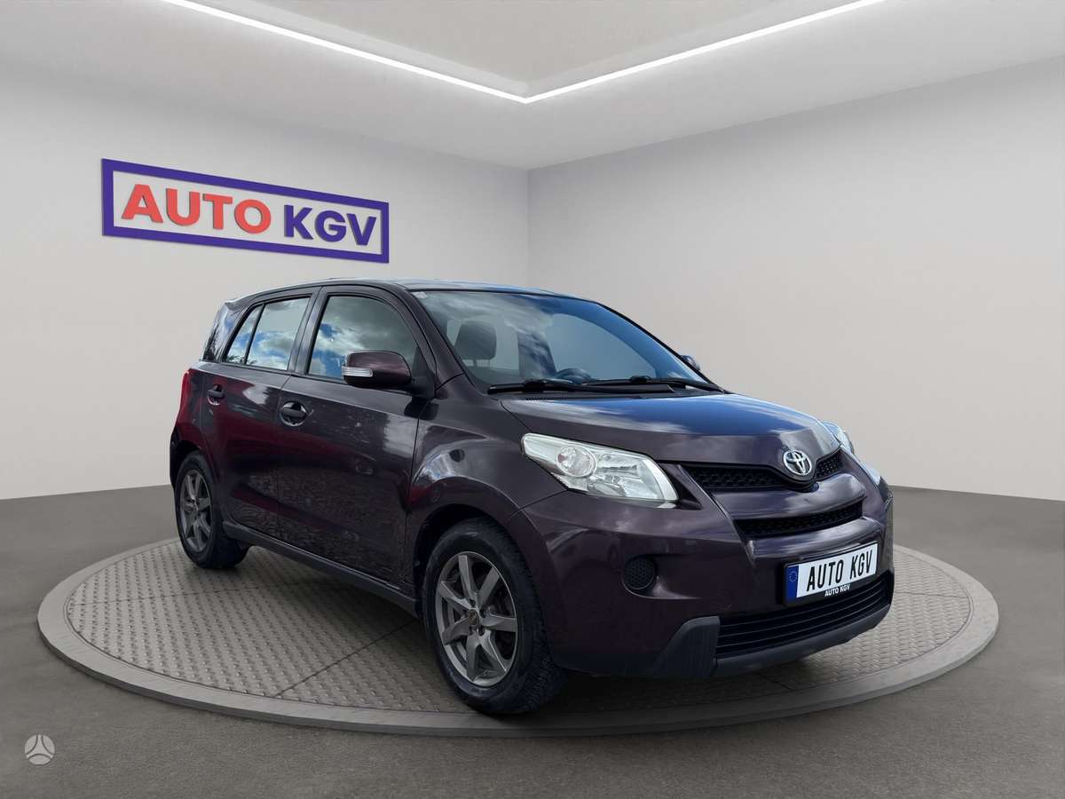 Toyota Urban 2009 — photo 7