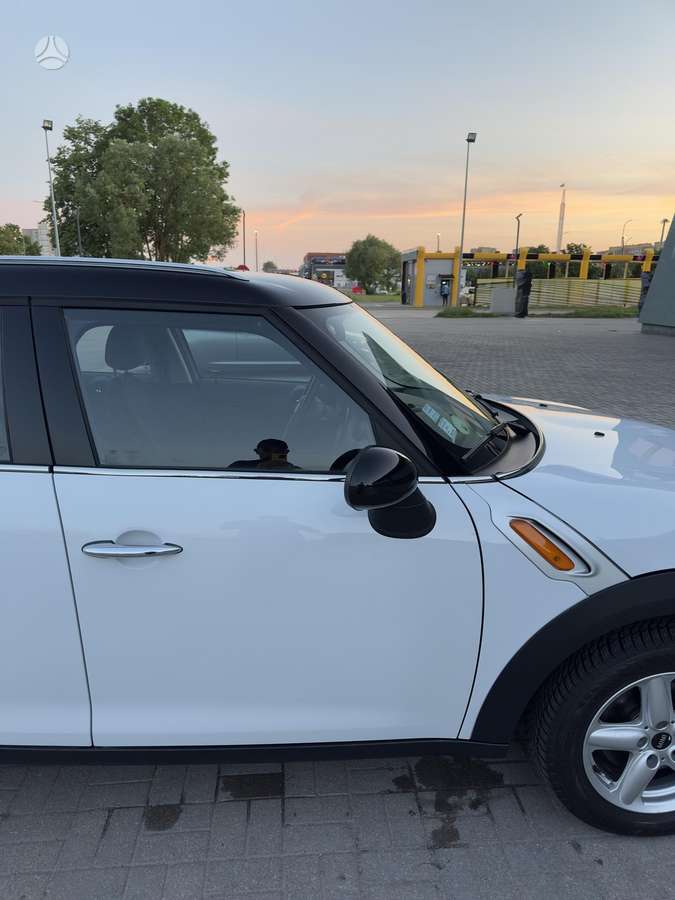 Mini Countryman 2012 — photo 11