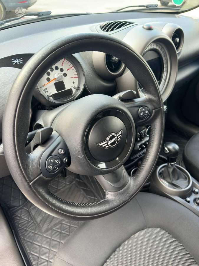 Mini Countryman 2012 — photo 14