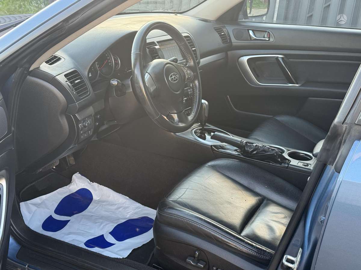 Subaru Outback 2007 — photo 10