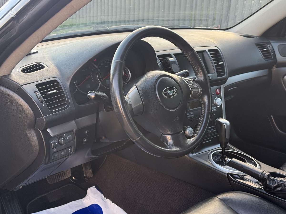 Subaru Outback 2007 — photo 12