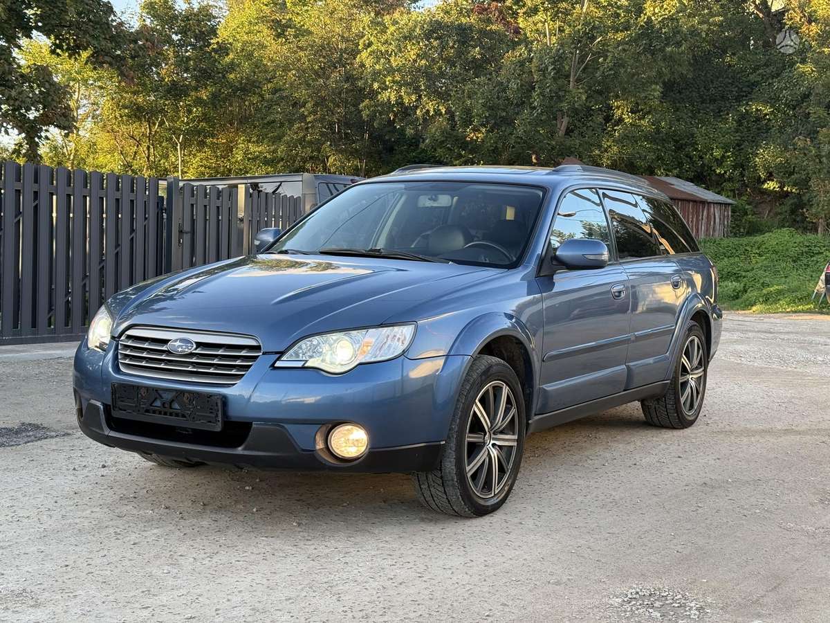 Subaru Outback 2007 — interior