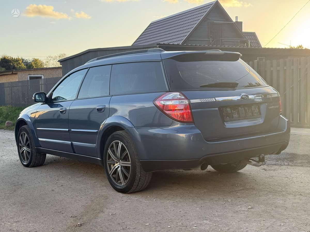 Subaru Outback 2007 — photo 8
