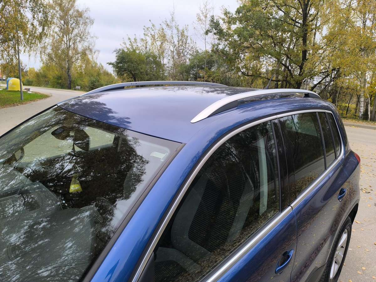 Volkswagen Tiguan 2010 — photo 16