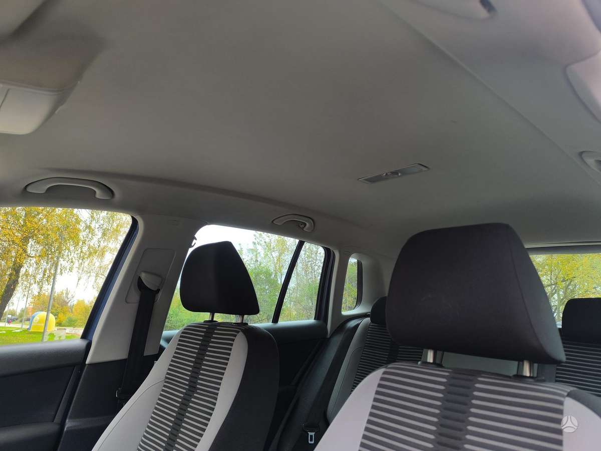 Volkswagen Tiguan 2010 — photo 25