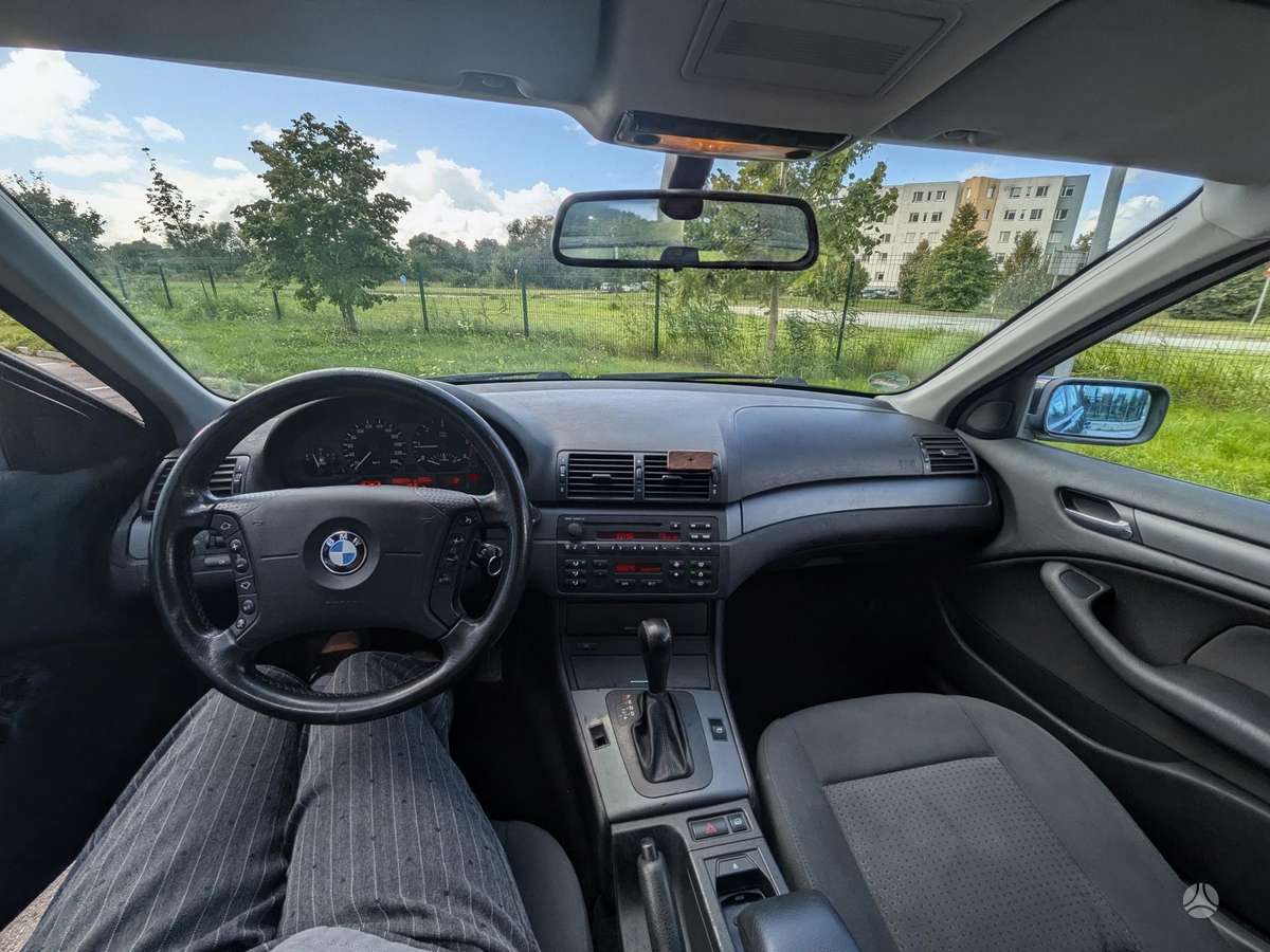 BMW 320 2005 — photo 10