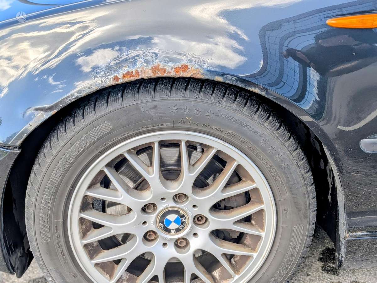 BMW 320 2005 — photo 14