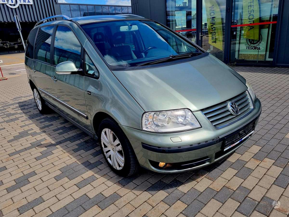 Volkswagen Sharan, 2004