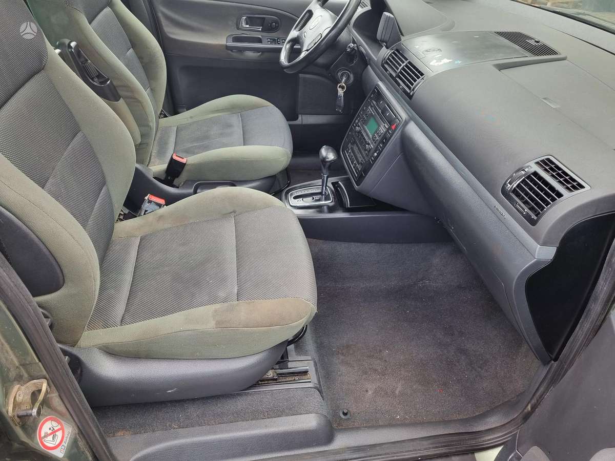 Volkswagen Sharan 2004 — photo 24