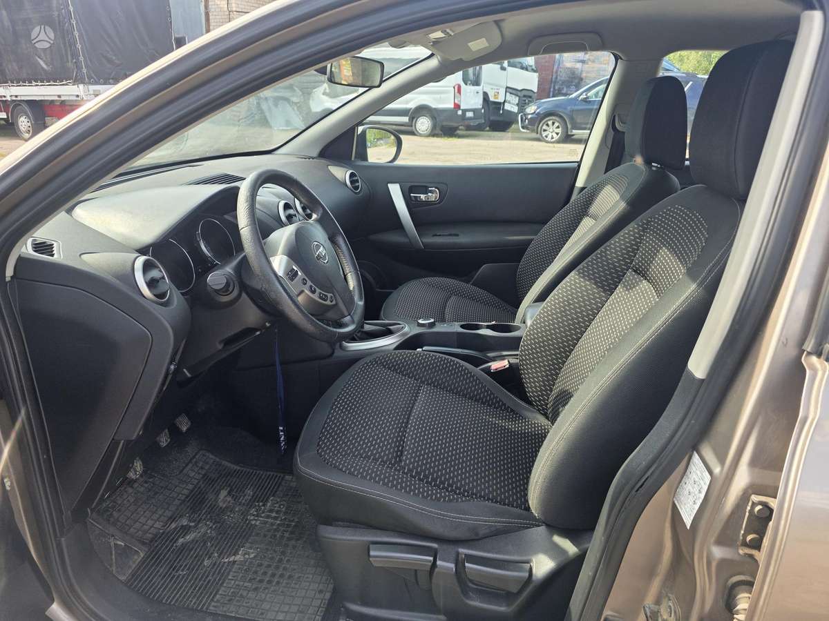 Nissan Qashqai 2009 — photo 5
