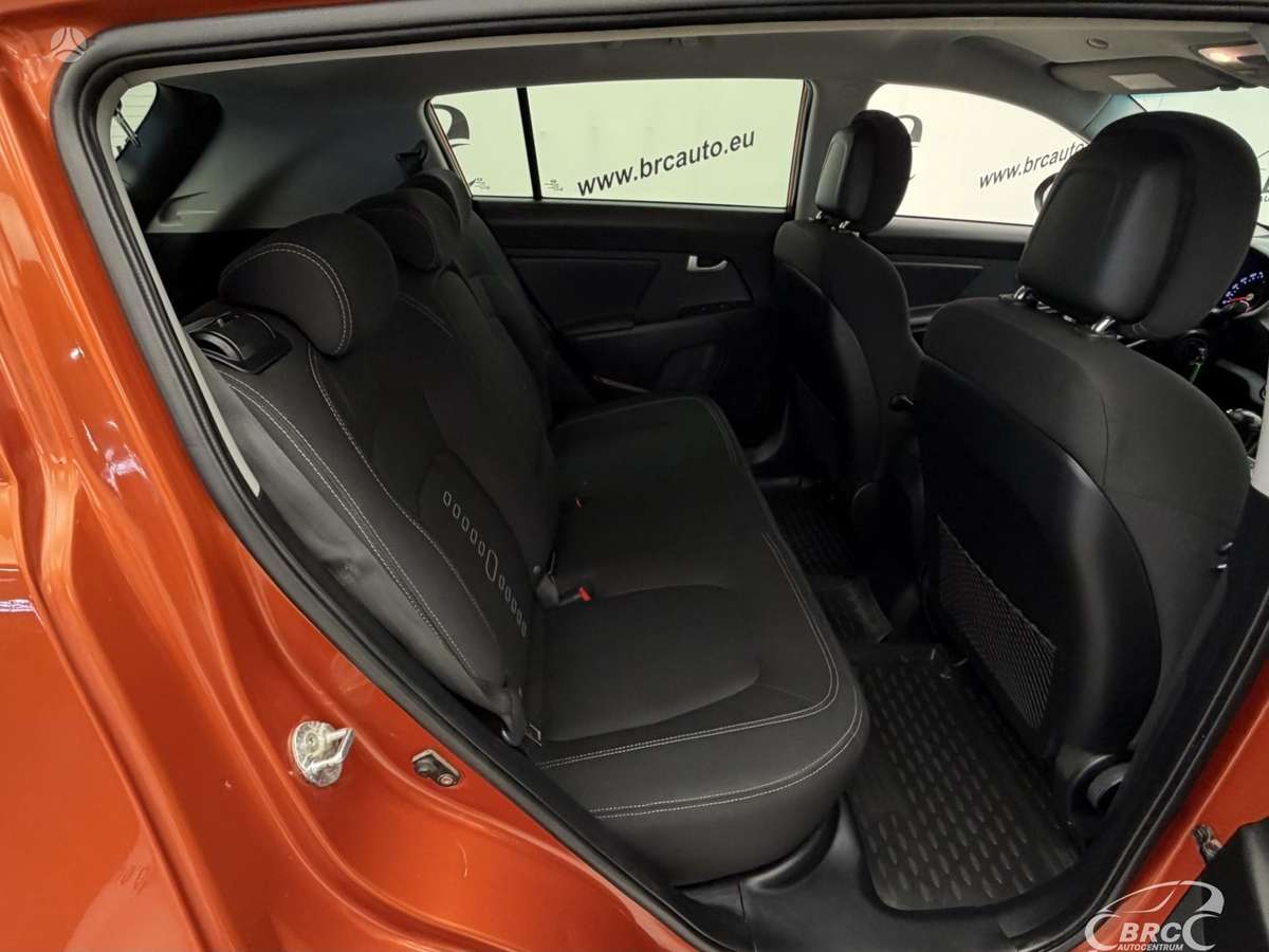 Kia Sportage 2012 — фото 11