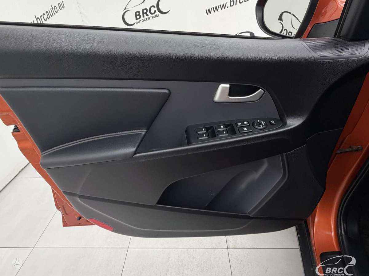 Kia Sportage 2012 — фото 21