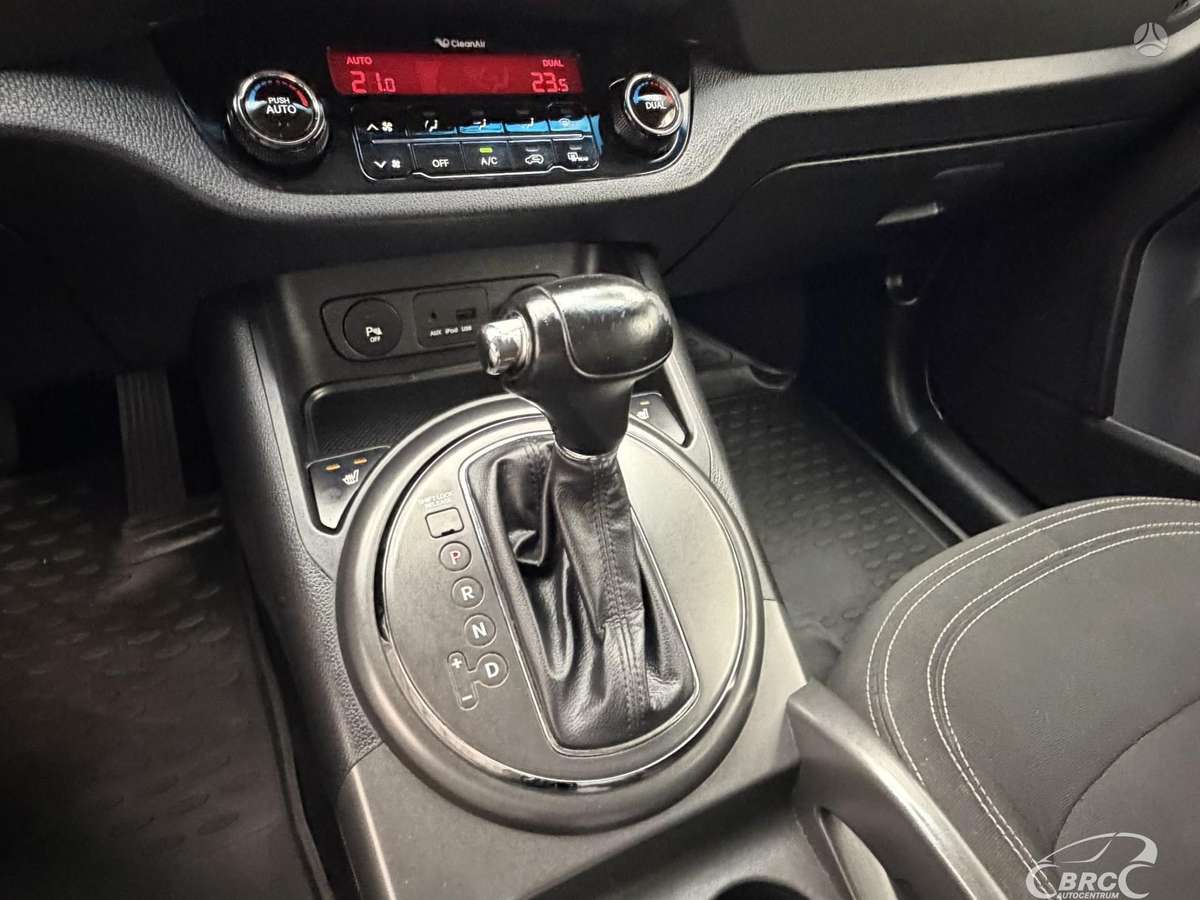 Kia Sportage 2012 — фото 27