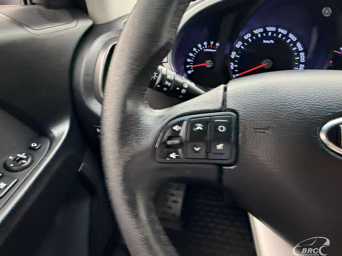 Kia Sportage 2012 — фото 31