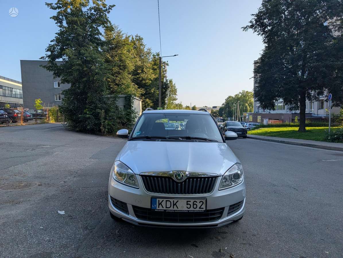 Skoda Fabia 2012 — photo 5