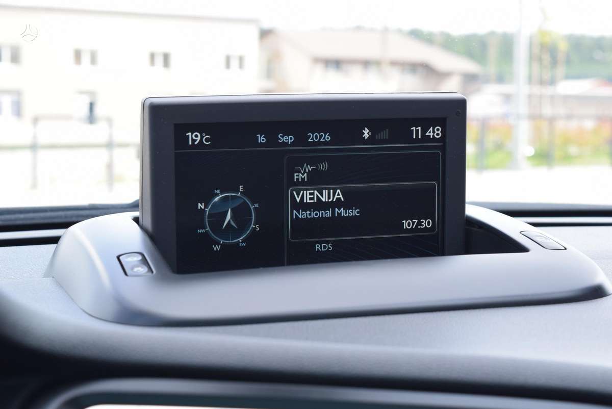 Peugeot 5008 2014 — photo 22