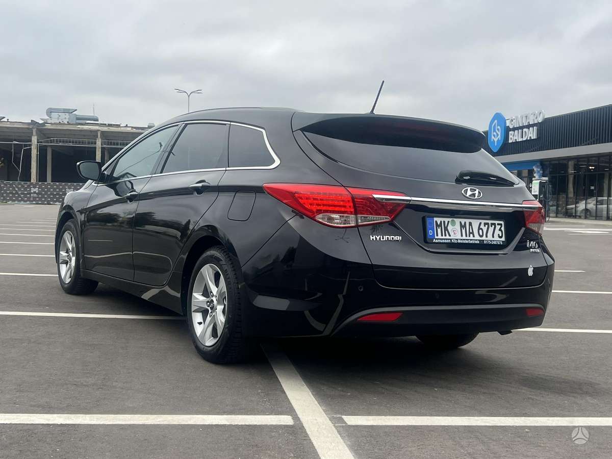 Hyundai i40 2012 — photo 11