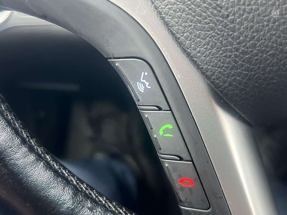 Hyundai i40 2012 — photo 20