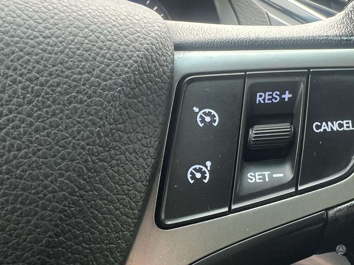 Hyundai i40 2012 — photo 21