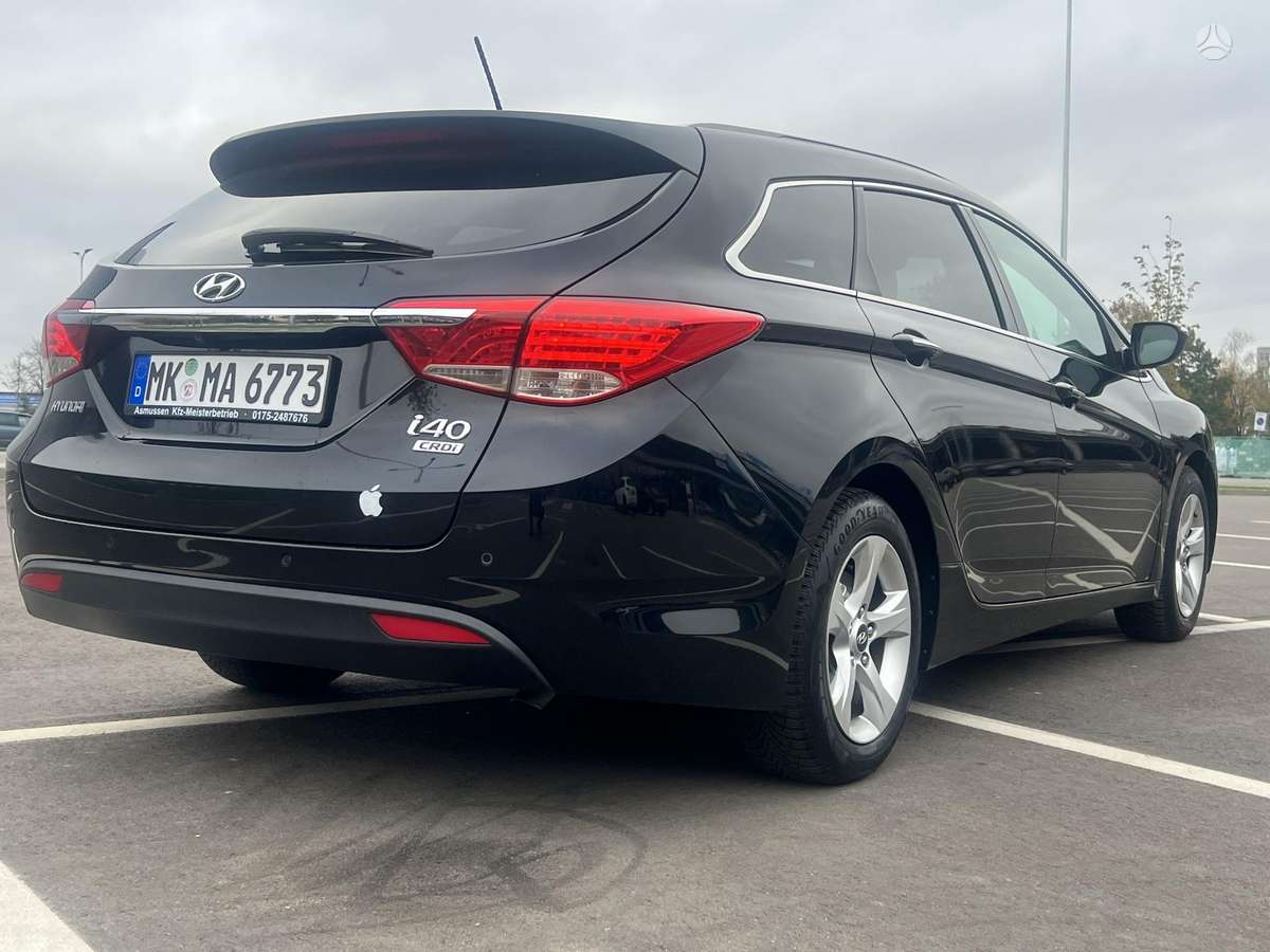 Hyundai i40 2012 — photo 8