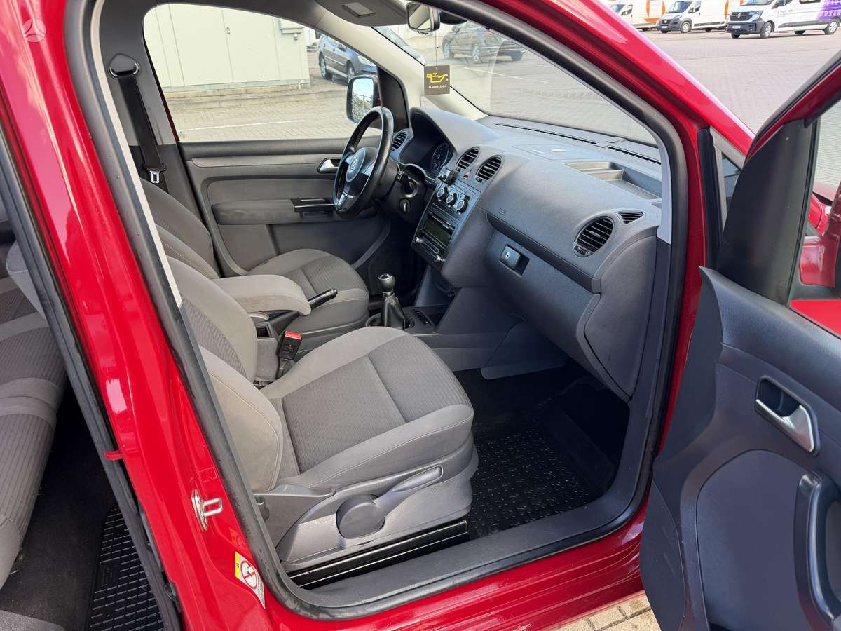 Volkswagen Caddy 2011 — photo 14