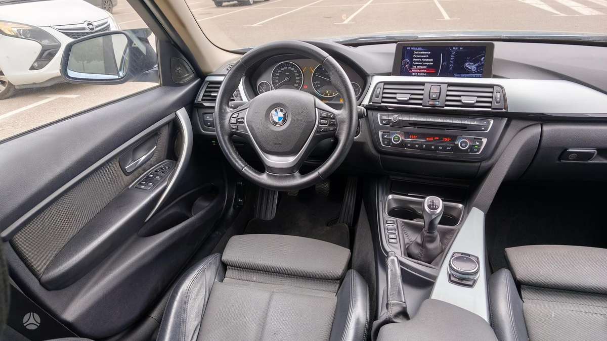 BMW 325 2014 — photo 14