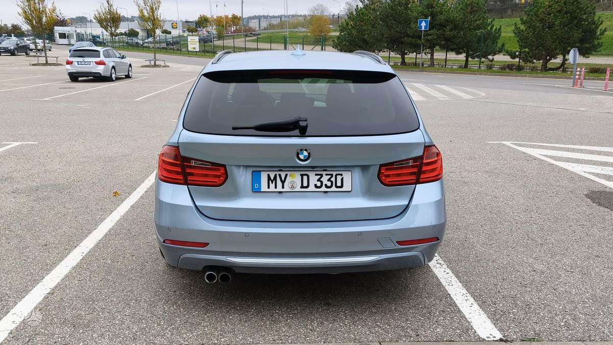 BMW 325 2014 — photo 7