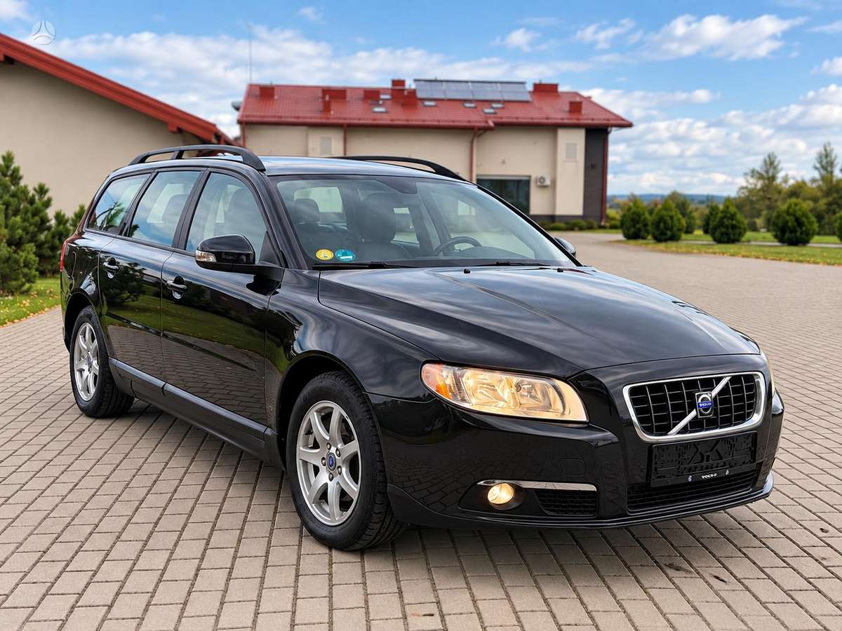 Volvo V70 2009 — vehicle for AFU Ukraine