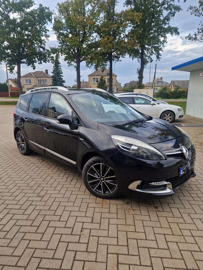 Renault Grand 2014 — rear view