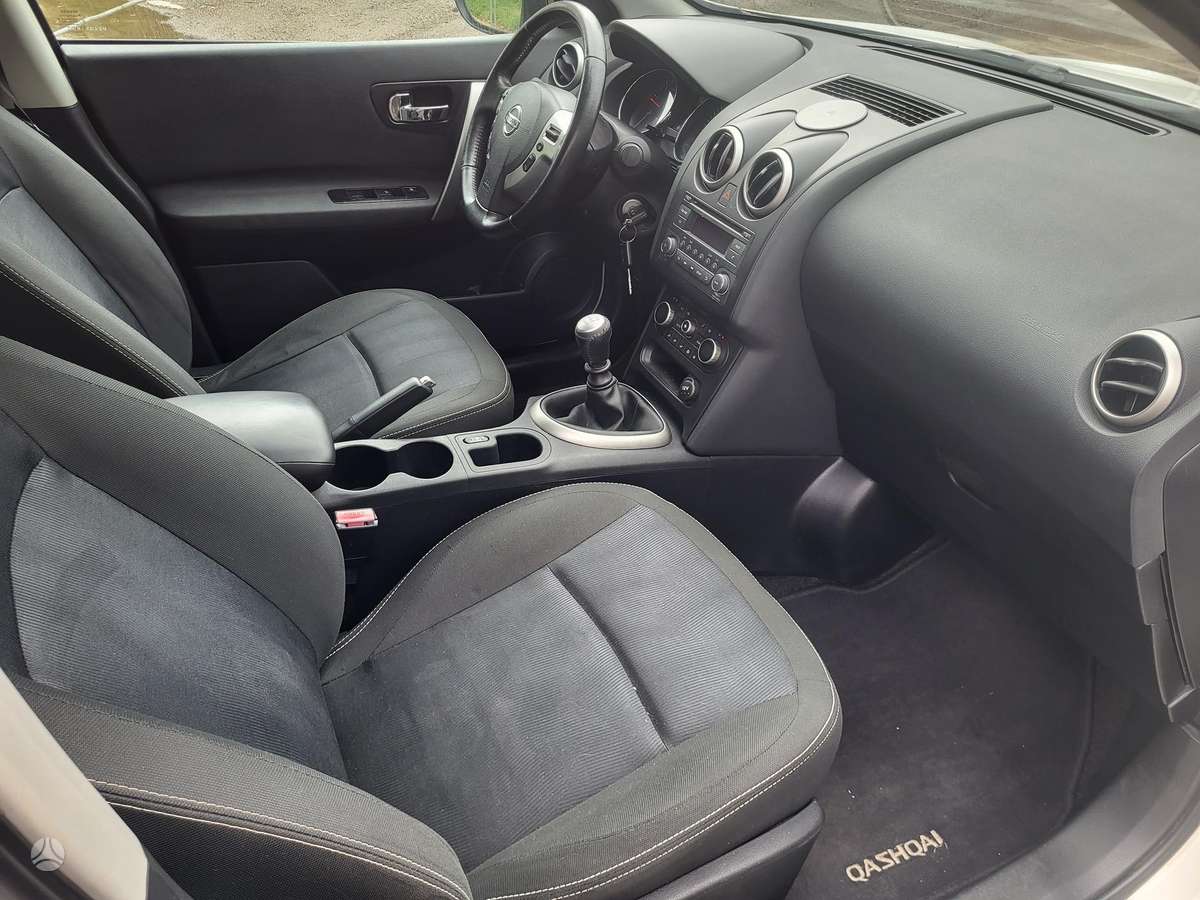 Nissan Qashqai 2012 — photo 11