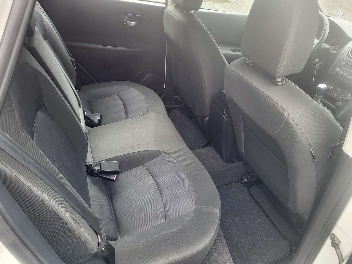 Nissan Qashqai 2012 — photo 13