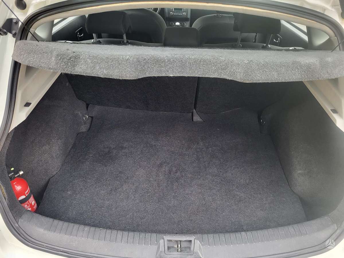 Nissan Qashqai 2012 — photo 15