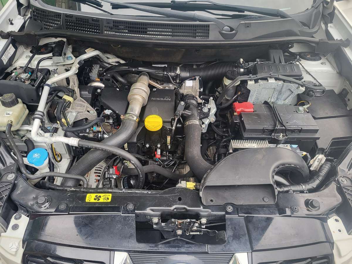 Nissan Qashqai 2012 — photo 16