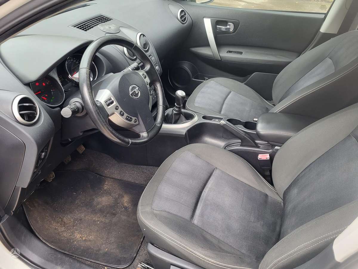 Nissan Qashqai 2012 — photo 9