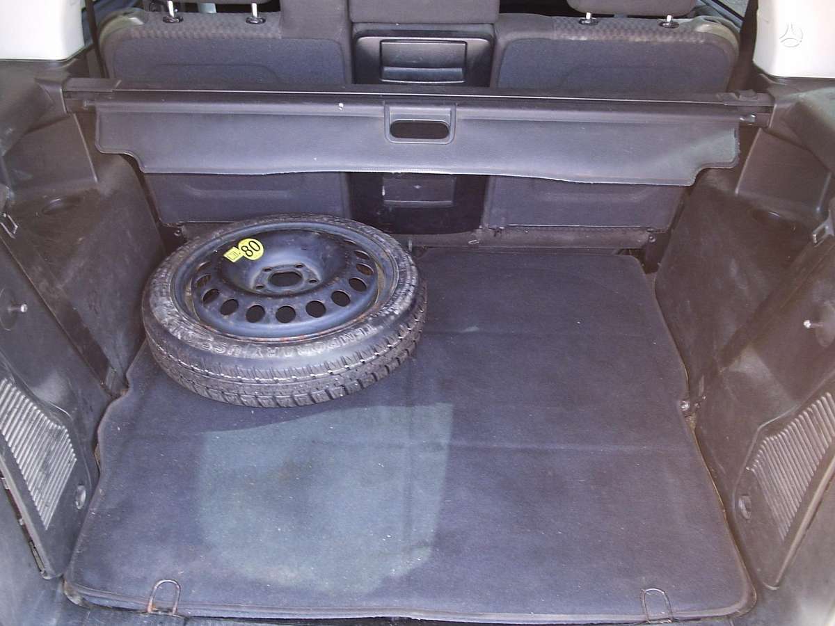 Opel Zafira 2004 — photo 12