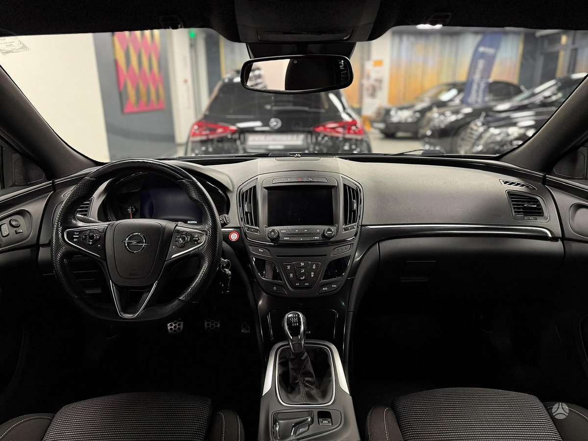 Opel Insignia 2014 — photo 9